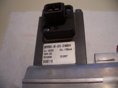 New genuine linde hydraulic drive pump L0009810438 