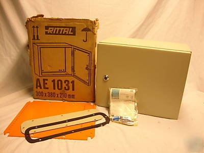 Rittal ae 1031 300X380X210 mm enclosure& mounting plate