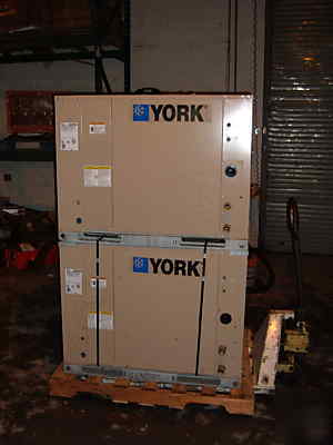 York 7.5 ton air cooled chiller 460V - tested & checked
