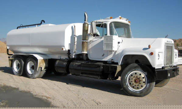 Mack cheap t/a diesel hydraulic water truck berkley