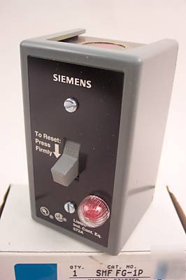 Siemens manual motor starter smf fg-1P w/ pilot light