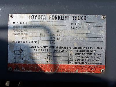 Toyota 8000 lb capacity forklift truck