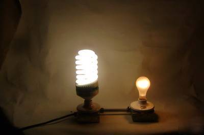 105 watt high output compact fluorescent lamp