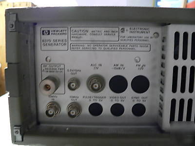 Hp 83712A synthesized cw generator 10 mhz-20 ghz *sale*