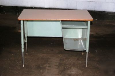 School desk by virco manufacturing model 765 series