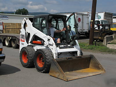 2005 bobcat skid steer S185 with acs, heat