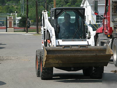 2005 bobcat skid steer S185 with acs, heat