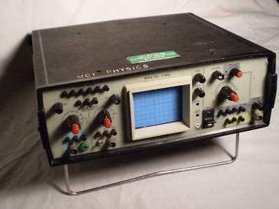 Vu-data #2521 dual-trace 25 mhz scope- parts / repair 