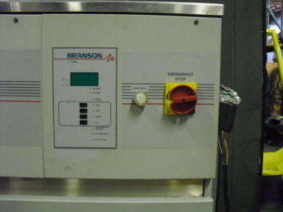 Branson B1950R vapor degreasing system 