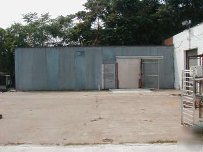 Bally walk-in freezer. 20' x 40' x 12.5'