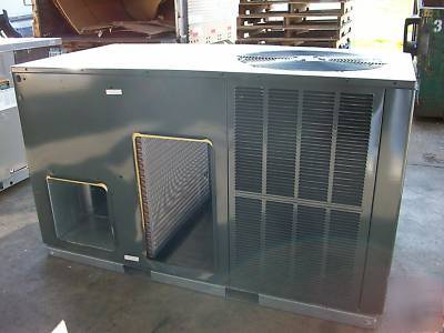 Heat pump / ac unit - goodman 5-ton model GPC1360H21AC