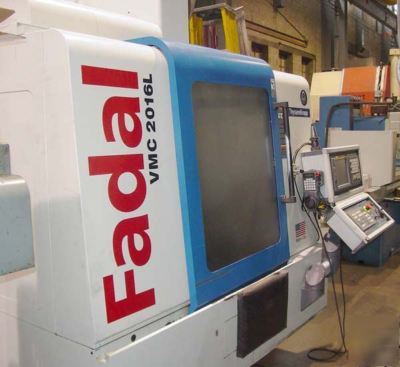 Fadal 2016L cnc vertical machining center 2004