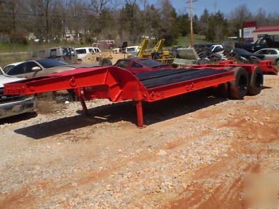 Low boy trailer 18 ton for heavy equipment