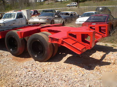Low boy trailer 18 ton for heavy equipment
