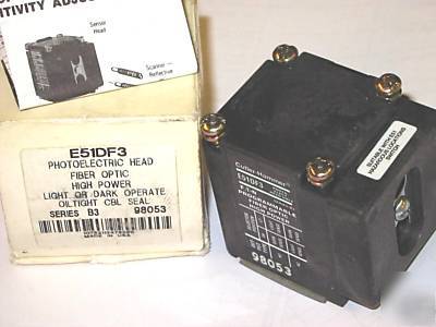 New E51DF3 cutler hammer photoelectric head fiber optic