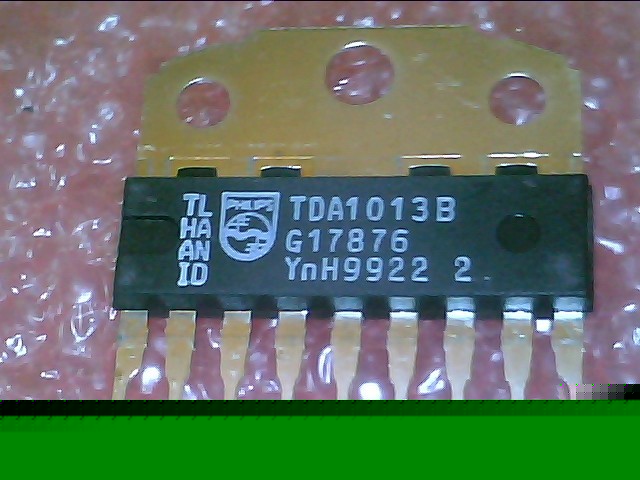 4W audio amplifier with dc volume control TDA1013B