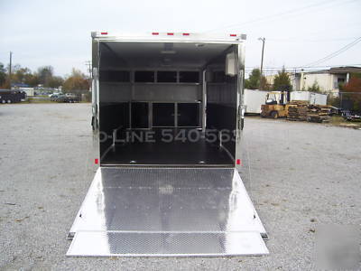 2010 24FT pace black smooth side loaded