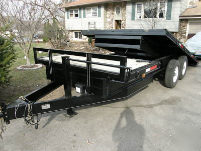 2010 deck over gravity tilt bed trailer 14,000 gvw