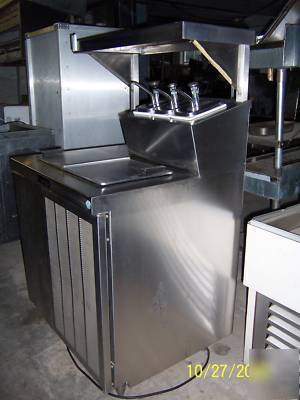 Nsf ice cream freezer w/top extention & syrup rail