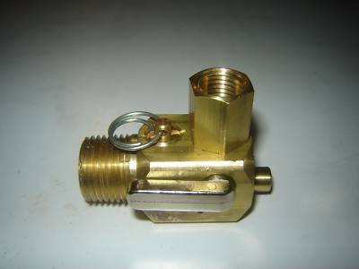 New carry tank manifold for portable compressor tanks