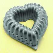 Kaisercast heart mini-bundform pan - 7 in