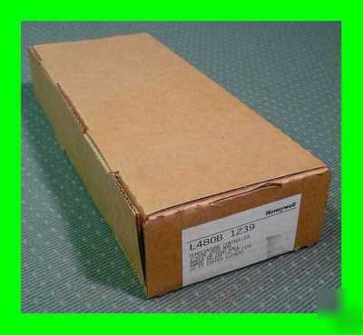 Honeywell L480B 1239 temperature controller L480B1239