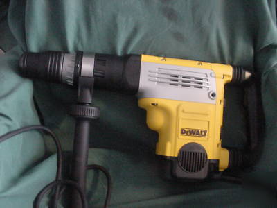 New dewalt D25730 rotary hammer drill** **