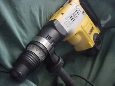 New dewalt D25730 rotary hammer drill** **