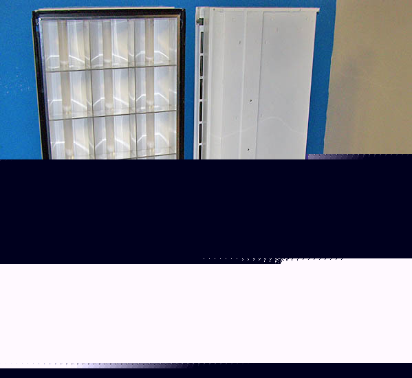 Set of 4 fluorescent office/commercial lighting fixture