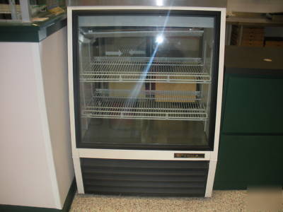 New true tsid-36-2 11.8 cu.ft deli display case