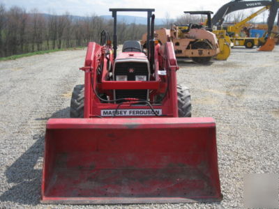 1995 massey ferguson 253 tractor