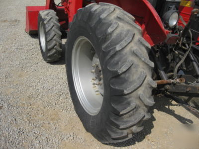 1995 massey ferguson 253 tractor