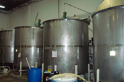 2000 gallons stainless mixing tank - cone botton