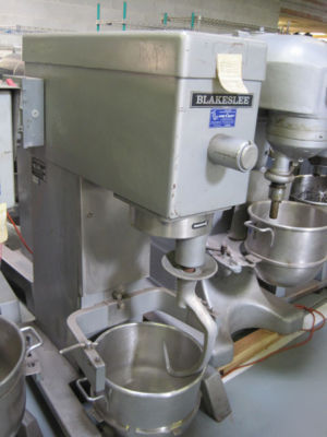 Dd-60T-blakeslee-60 quart all purpose dough mixer 10003