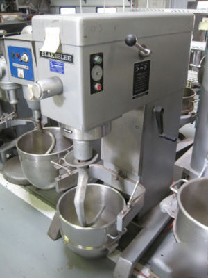 Dd-60T-blakeslee-60 quart all purpose dough mixer 10003