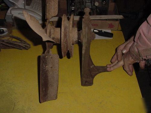 John deere tractor cooling fan off hercules motor
