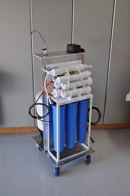 Reverse osmosis water machine (high volume, portable) 