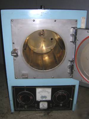 Blue m vacuum oven powermatic pom-10VA2 10.5 x 13.5