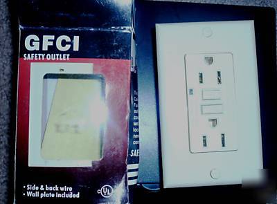 New cooper ivory 15 ampere gfci duplex receptacle