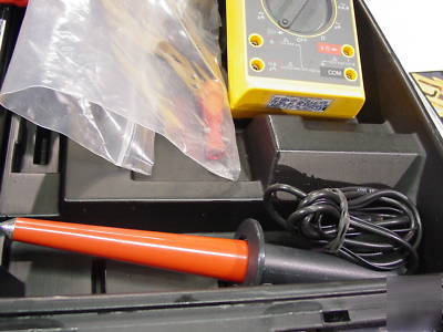 New fluke 27 multimeter yellow w/80K-6 & 85RF & leads 