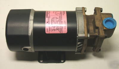 New hot water circulating pump 3/4 hp teel 2P107, 115 v 