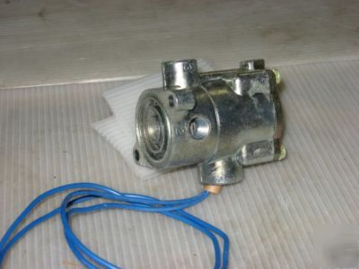 2- schrader bellows air solenoid control valve K0751019