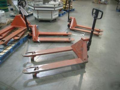 Pallet jacks used manual warehouse grocery store lot 4