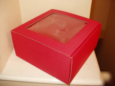 15 x winebox red fluted square hampers w/window (25's)
