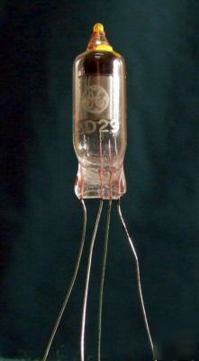 2D29 subminiature tube nos proximity fuse tube submini