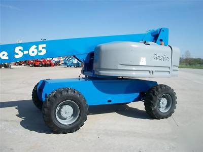 Genie S65 aerial manlift boom lift man boomlift 4 x 4