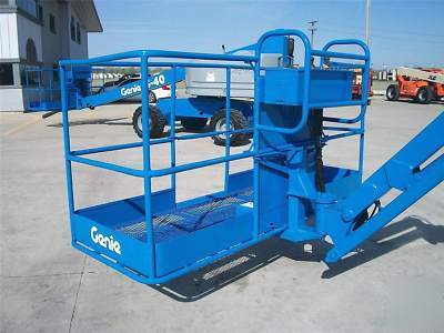 Genie S65 aerial manlift boom lift man boomlift 4 x 4