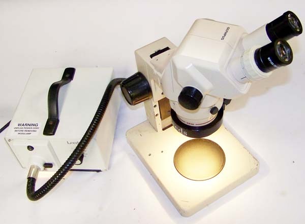 Olympus sz-SZ40 stereozoom microscope w/base/ring light