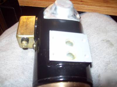 1 mp rotory pump magnetek unit p/n 21975 1/12 h.p.