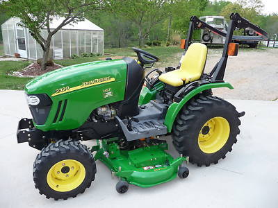 2008 john deere 2320 4WD tractor 54 deck 91 hrs.